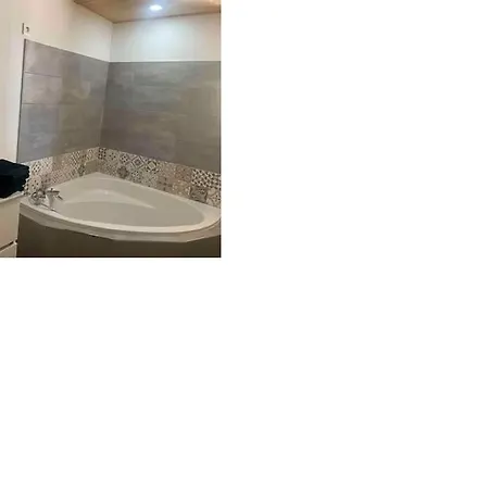 Lidamellia-dieulefit -jacuzzi *